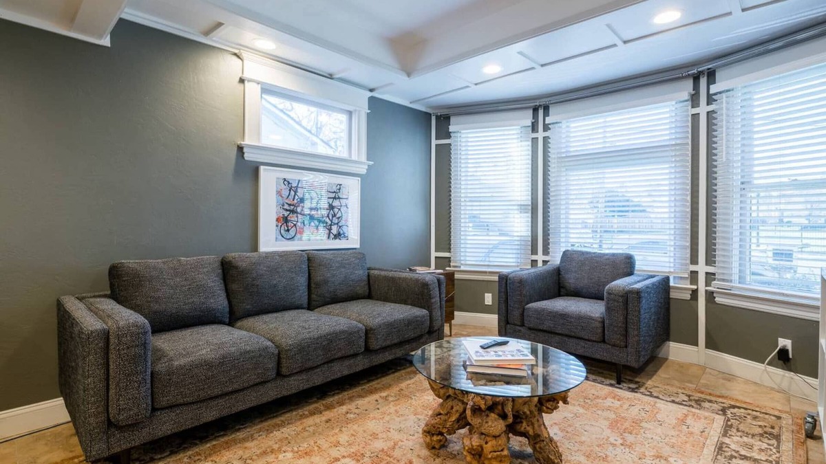 Northside House | 350 · Quiet Victorian Bungalow in downtown San Jose