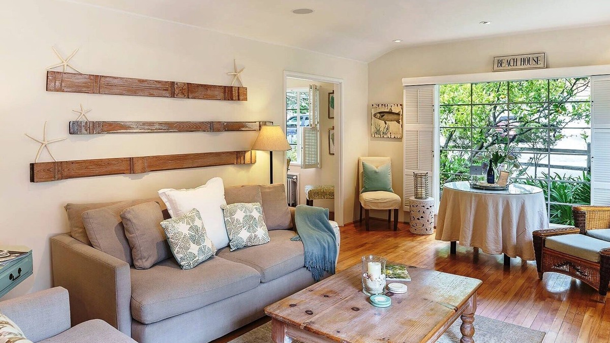 Northeast Carmel House | 3511 La Casa Fina ~ Stunning Interior Design!