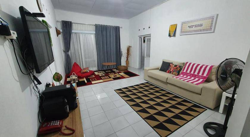 North Cirebon Villa | 357 m² Villa ∙ 4 bedrooms ∙ 10 guests