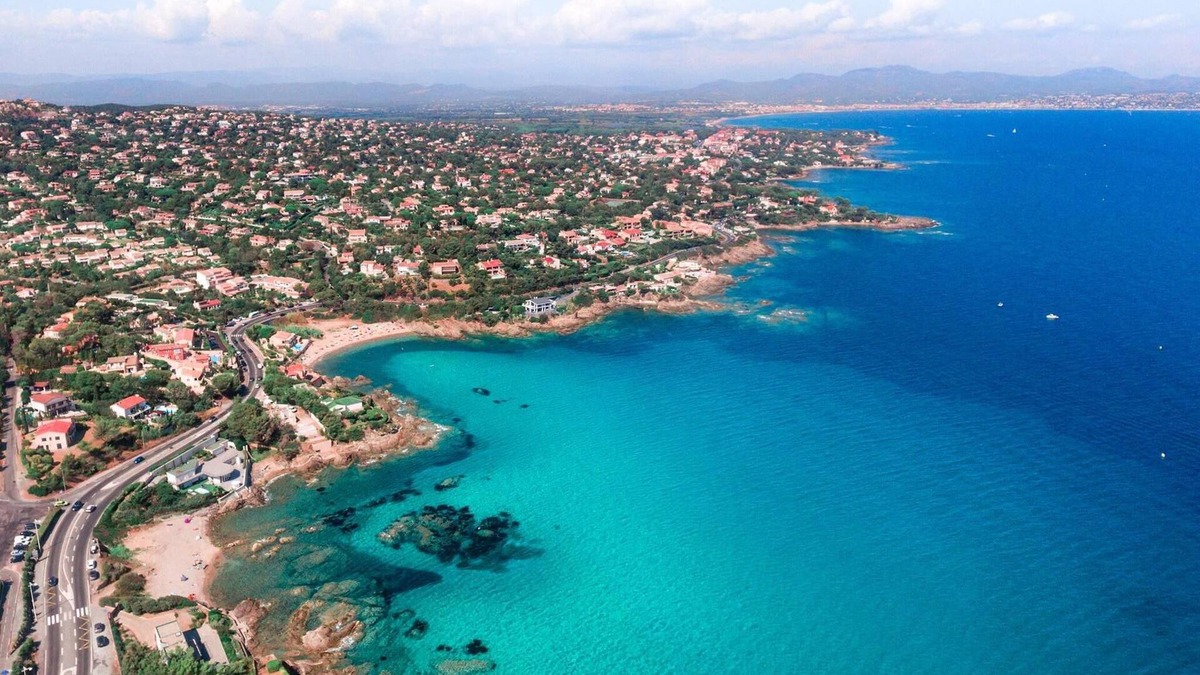 Les Issambres Apartment | 35m2 apartment in the seaside resort of Les Issambres.
