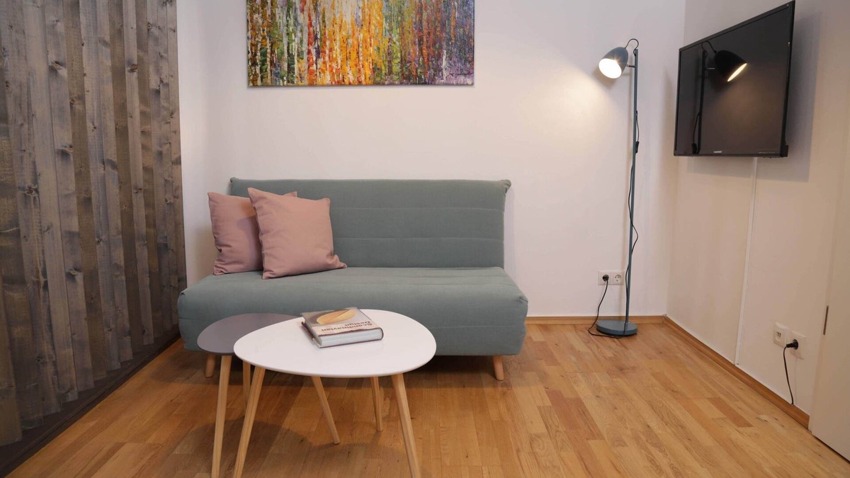 Prenzlauer Berg Apartment | 35QM STUDIO DESIGN APARTMENT by BENSIMON (7)