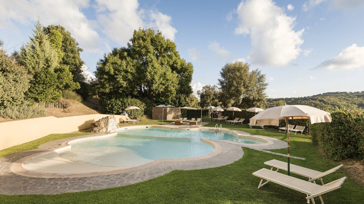 Scansano Apartment | 35sqm apartment in the countryside with pool park and riding stables