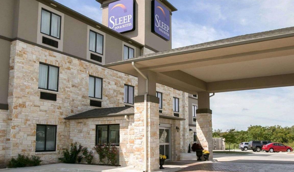 Wells Branch Hotel | 36 m² Hotel ∙ 127 guests
