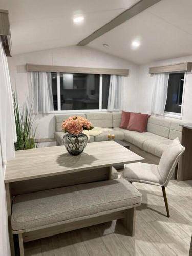 Hovik House | 36 m² House ∙ 3 bedrooms ∙ 8 guests