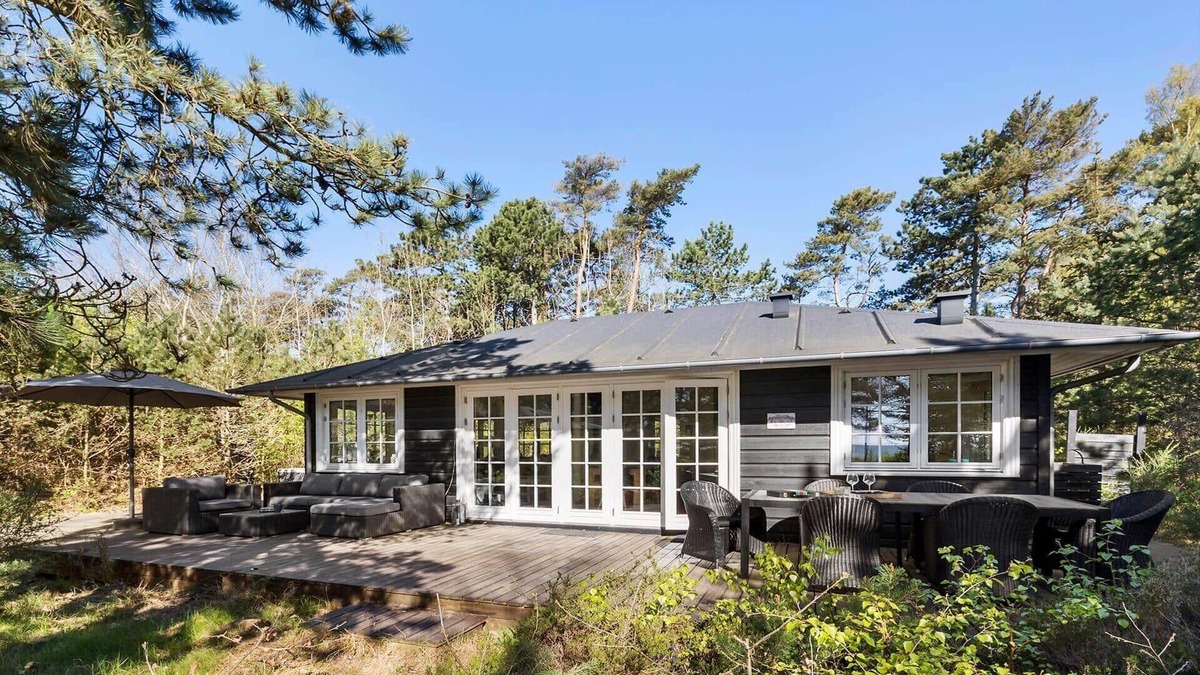 Bedegaard House | 3609 Nexø - Tangvej 5 A