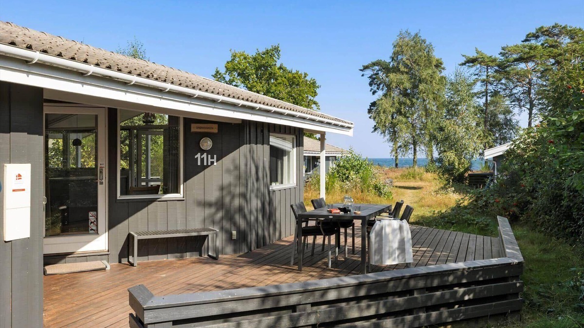Bedegaard House | 3689 Nexø - Turistvej 11 H