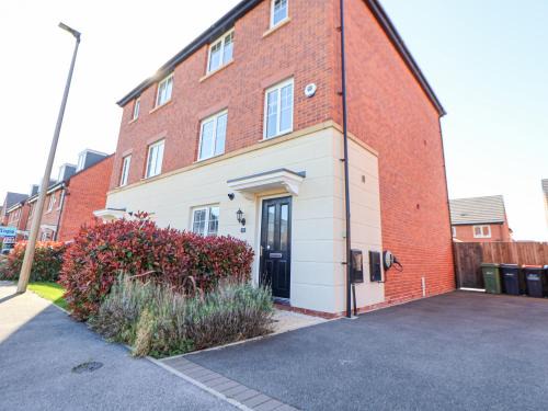 Chester House | 37 Devana Gardens