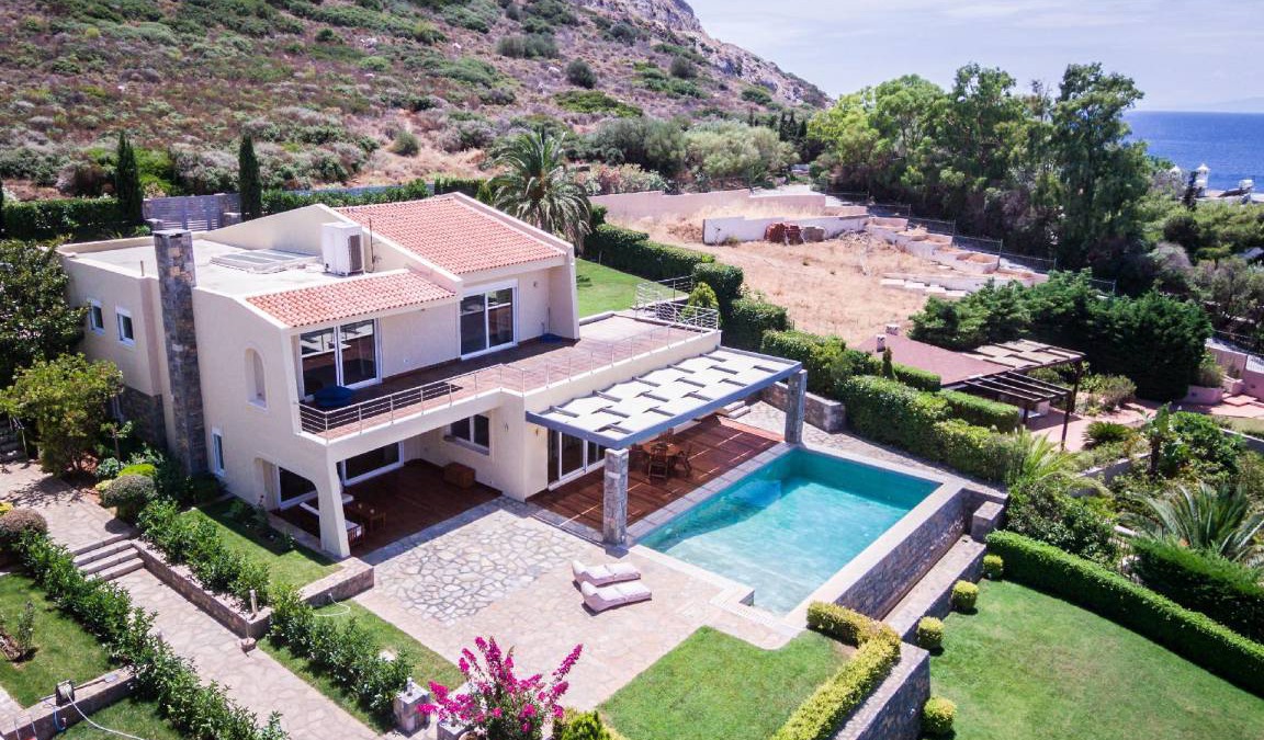 Palaia Fokaia House | 370 m² House ∙ 5 bedrooms ∙ 9 guests