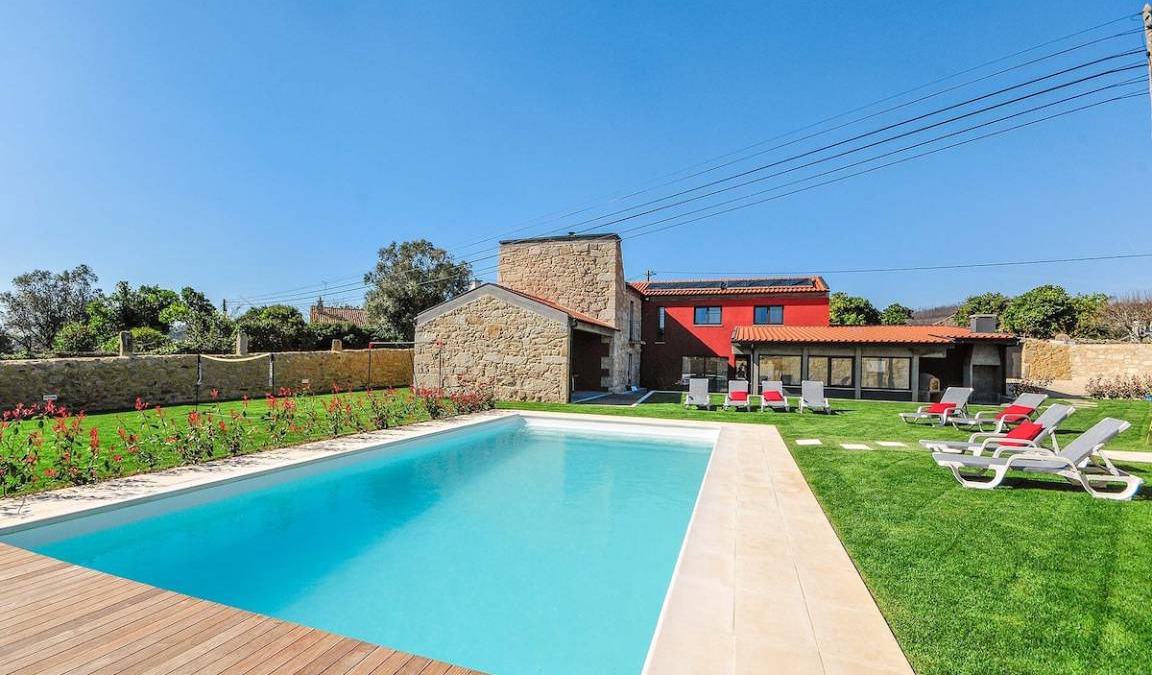 Barcelos Villa | 378 m² Villa ∙ 4 bedrooms ∙ 8 guests
