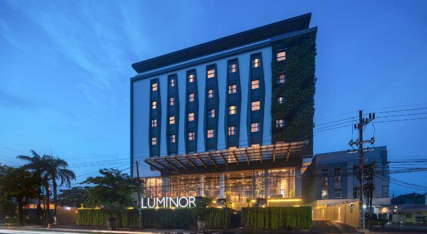 Sidoarjo Hotel | 38 m² Hotel ∙ 3 guests
