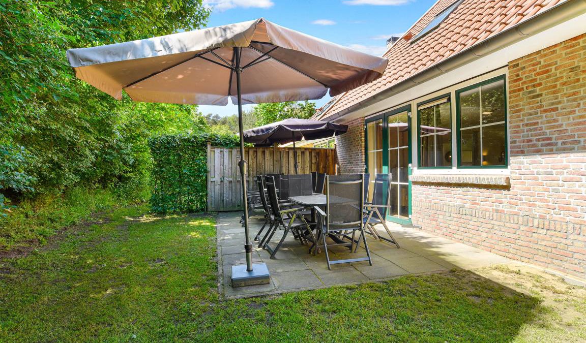 Municipality of Hellendoorn House | 380 m² Bungalow ∙ 12 bedrooms ∙ 24 guests