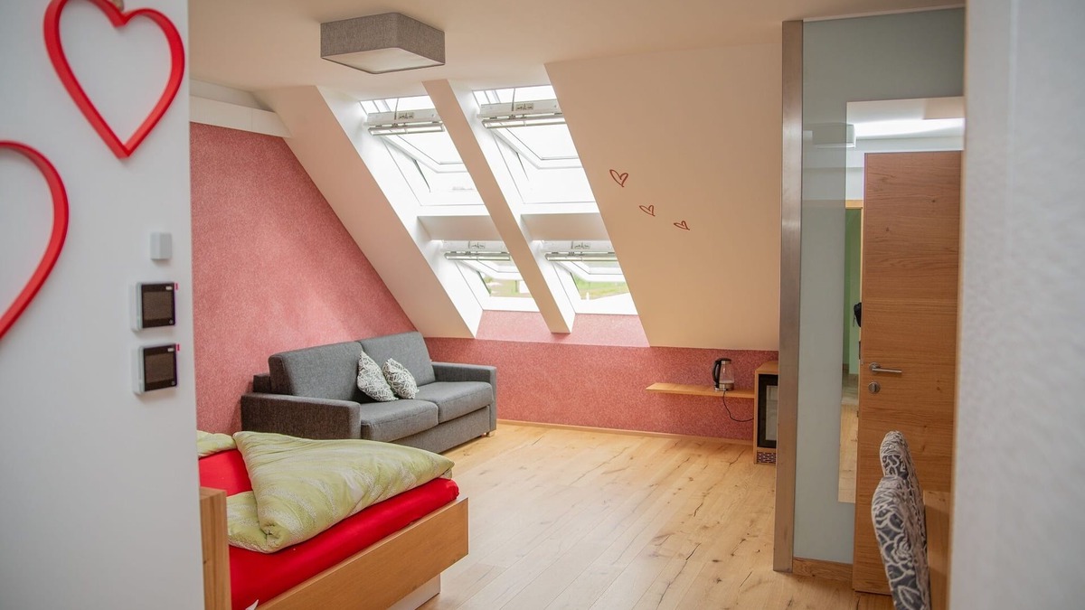 Sarling Apartment | 38m2 Großes, neu Errichtetes Romantikerzimmer