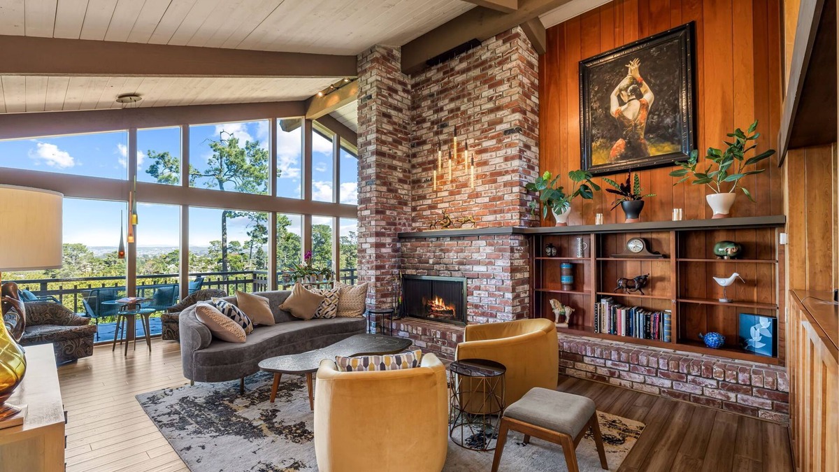 Monterey House | 3969 Luminosa - Upscale Remodel, Outdoor Kitchen