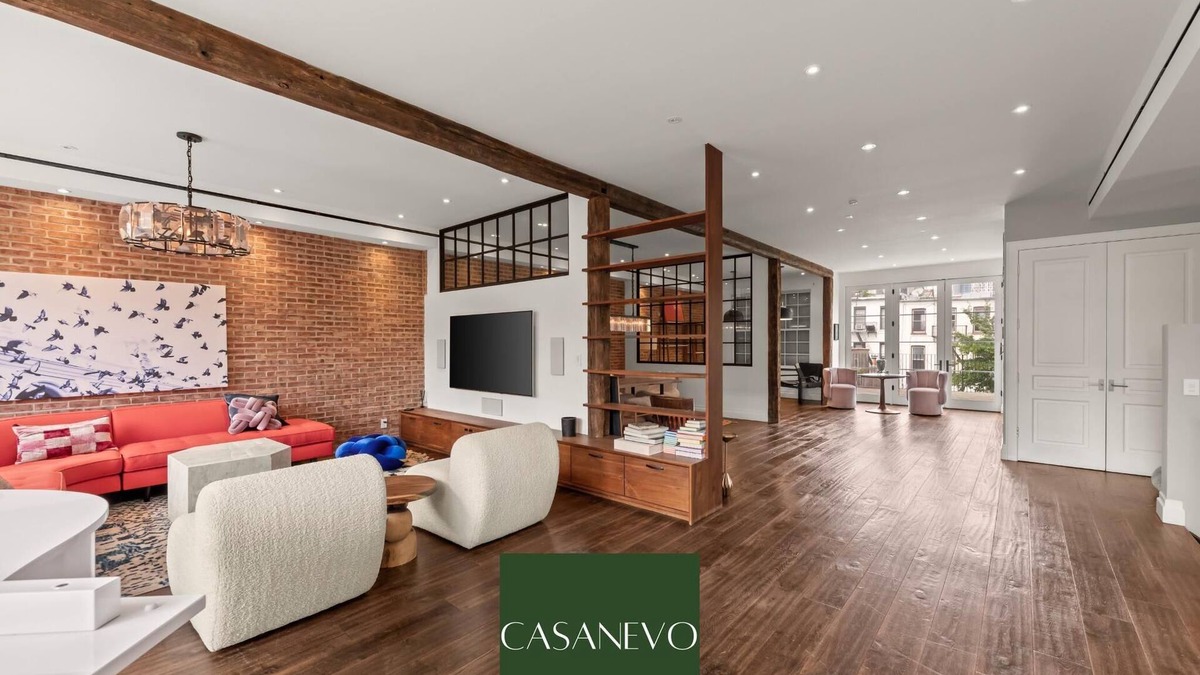 Gowanus House | 399- Luxury 6BR 5Baths Townhouse with Garage in Carroll