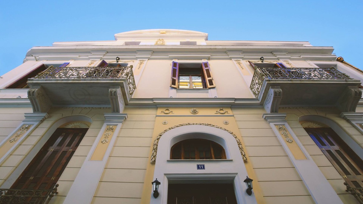 Kerameikos Apartment | (3A)Three bedroom Central Neoclassical Suite with loft in Psiri-Historic Center