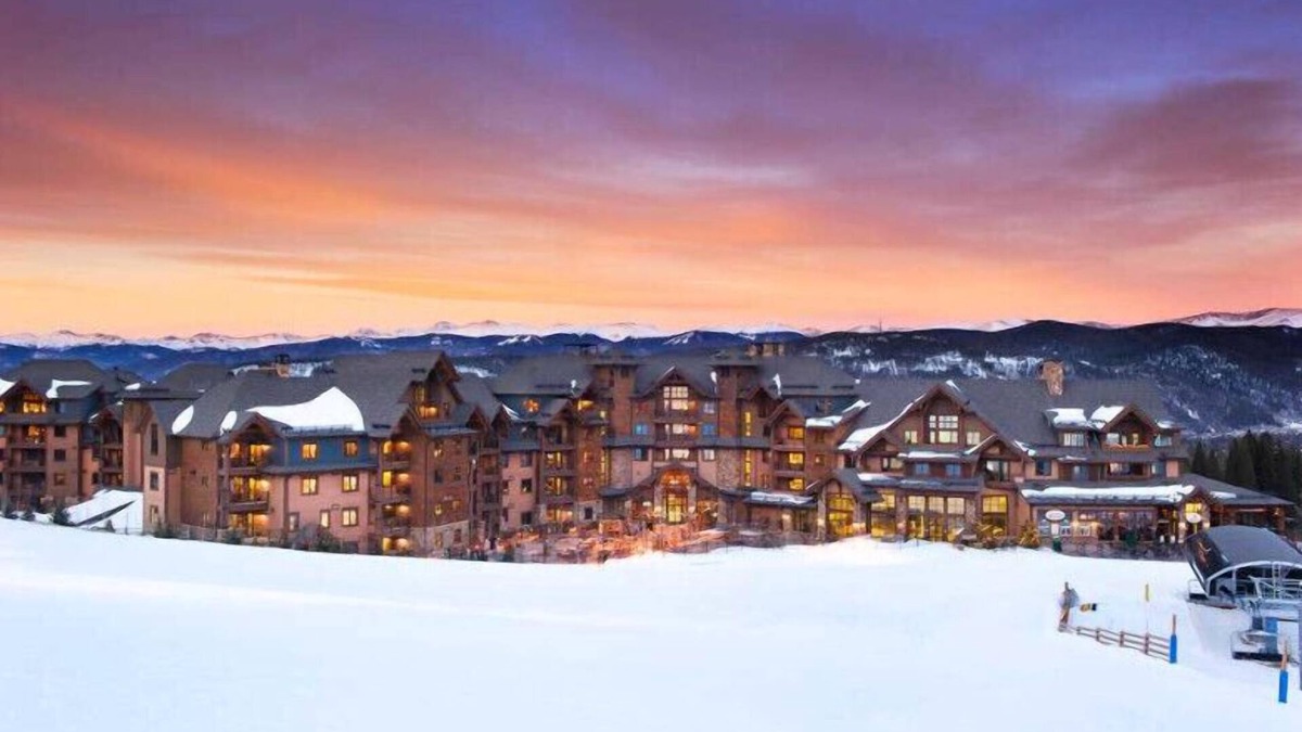 Peak 8 Resort | 3B Ski-In/Out-Pools-Spa-Movie Room Reservation