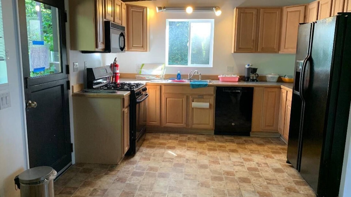 Mercer Island House | 3BD&1 study1320sqftHomeWithYard in QuiteNeighborhoodSleeps 8 中文Espanol