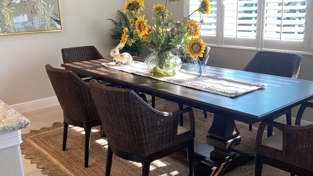 Lady Lake House | 3bd 2 bath home in gated community of Harbor Hills CC lady lake Florida.