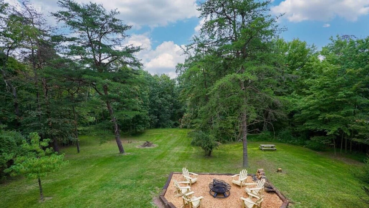 Huntingdon Cabin | 3bd Secluded Cabin 20 min to Raystown Lake
