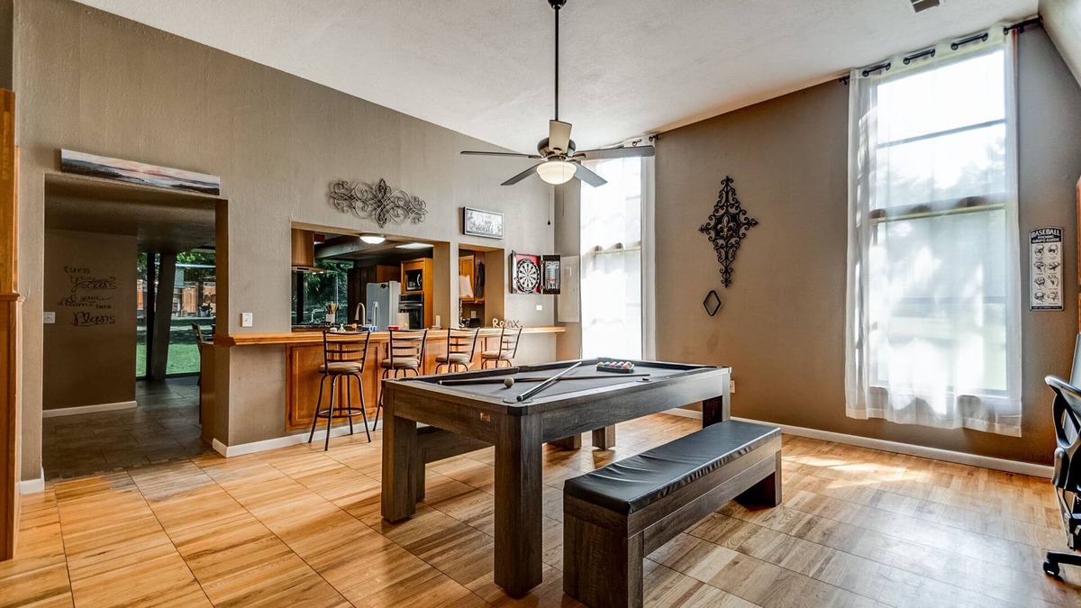 Kingston Cabin | 3Bdrm Texoma Near Marina Firepit Pool Table & More