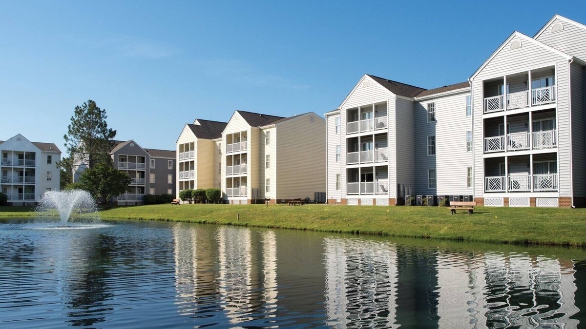 Williamsburg Resort | 3Bed/3Bath Spacious Lock-Off Condo in Historic Williamsburg Resort!