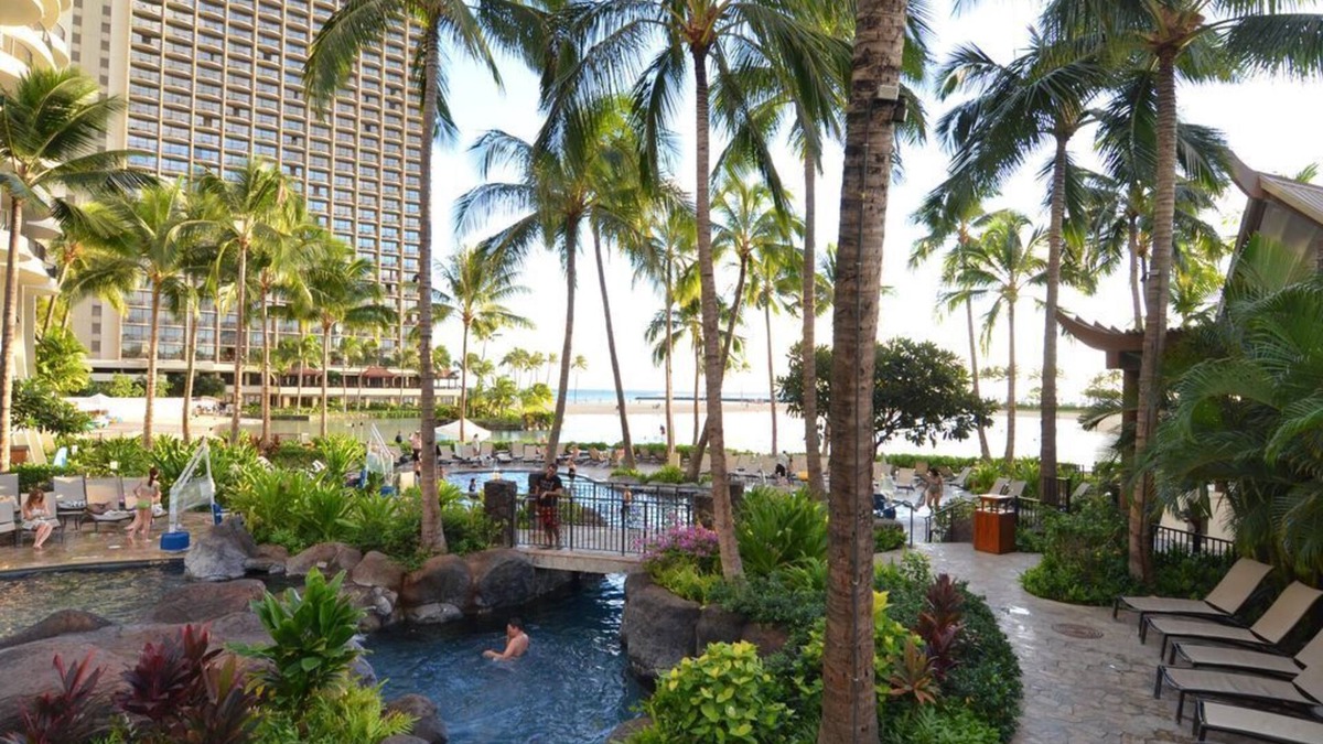 Waikiki Apartment | 3Bedroom Penthouse Hilton Hawaiian Village Grand Islander Waikikian Lagoon Tower