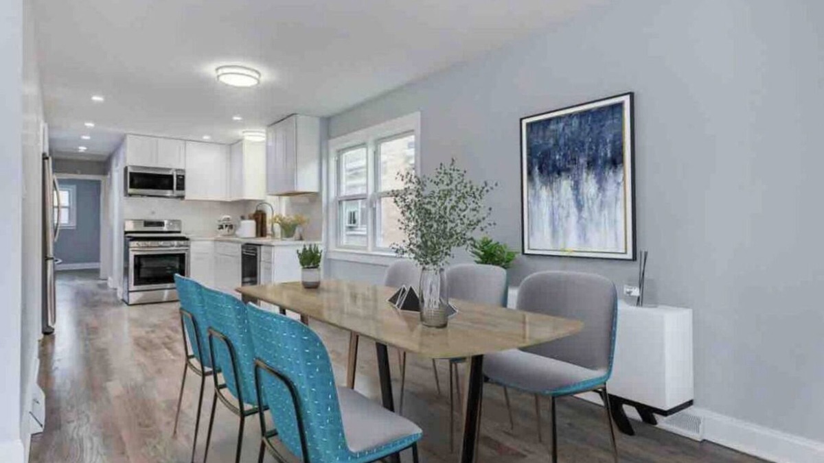 Chatham House | 3bedrooms 1bath.