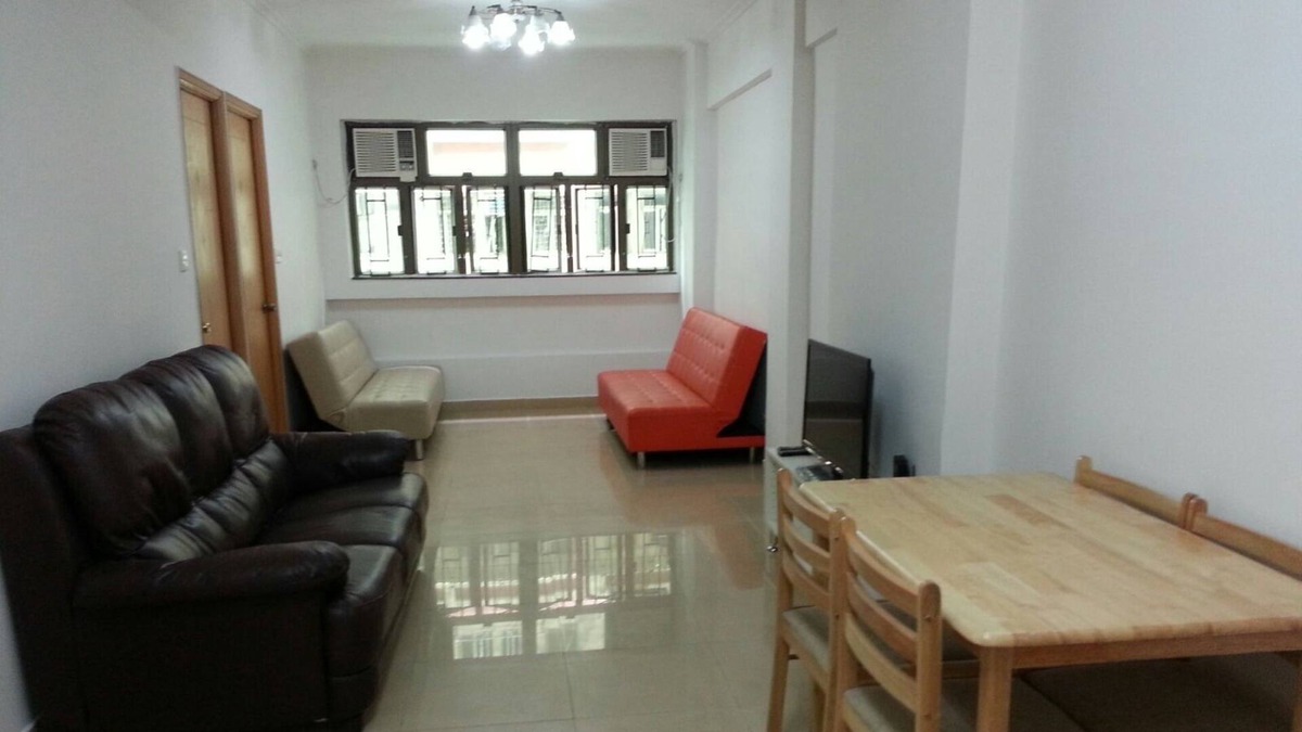 Ferry Point Apartment | 3BR + 1Bath+ 2Toilets 8-10pp Austin