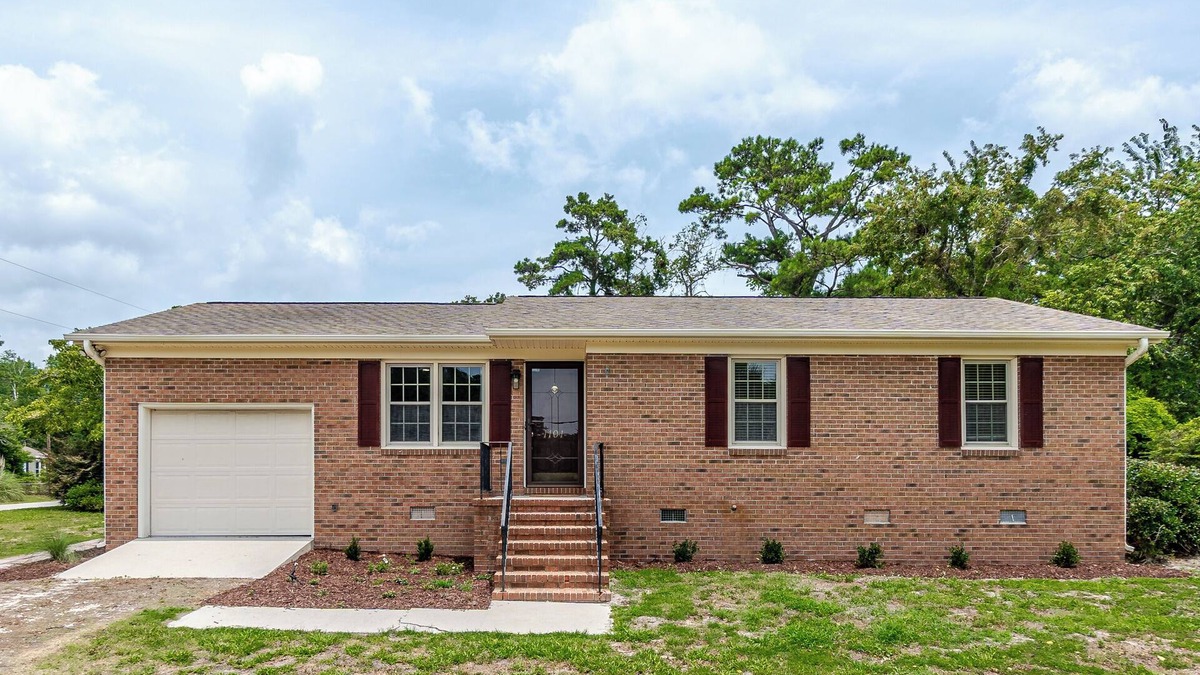 Wilmington House | 3BR, 2BA: Beautiful Coastal Escape Near Beach, Downtown, Shopping, Restaurants!