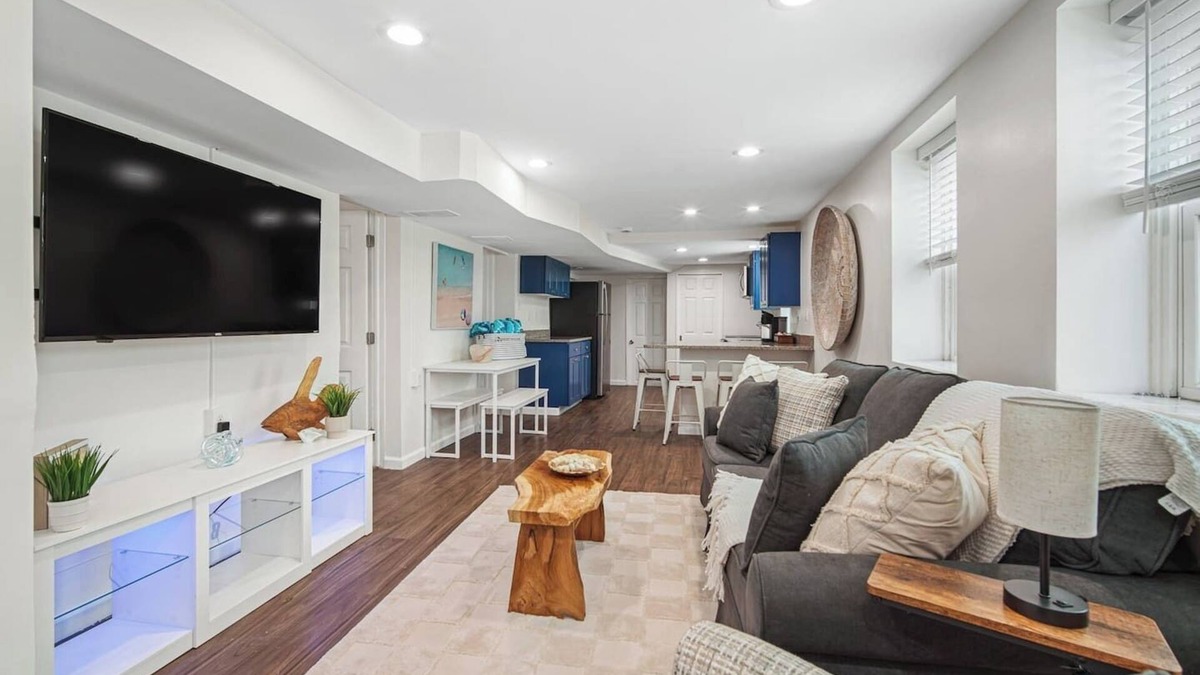 Ventnor City Apartment | 3BR/2BA Unit Just Furnished