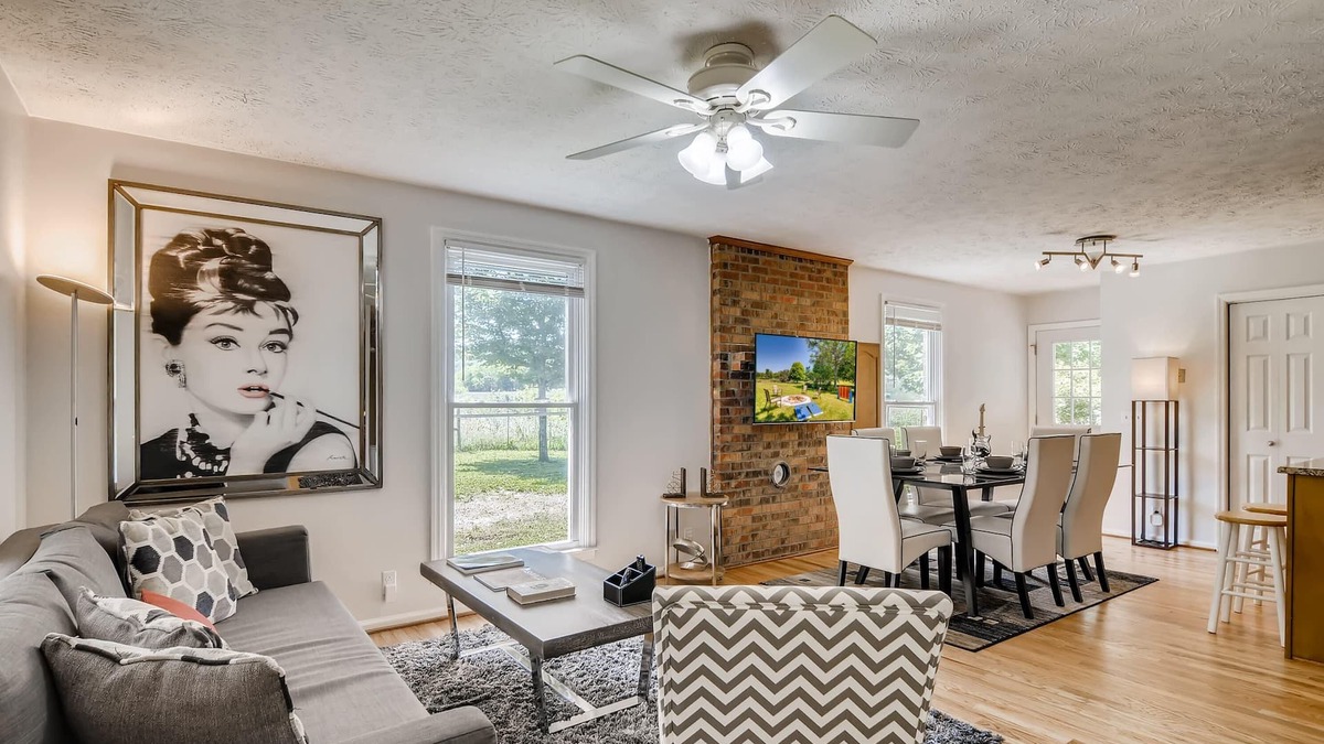 Franklin House | 3BR/2BATH Gorgeous Country Near Nashville! (F1)