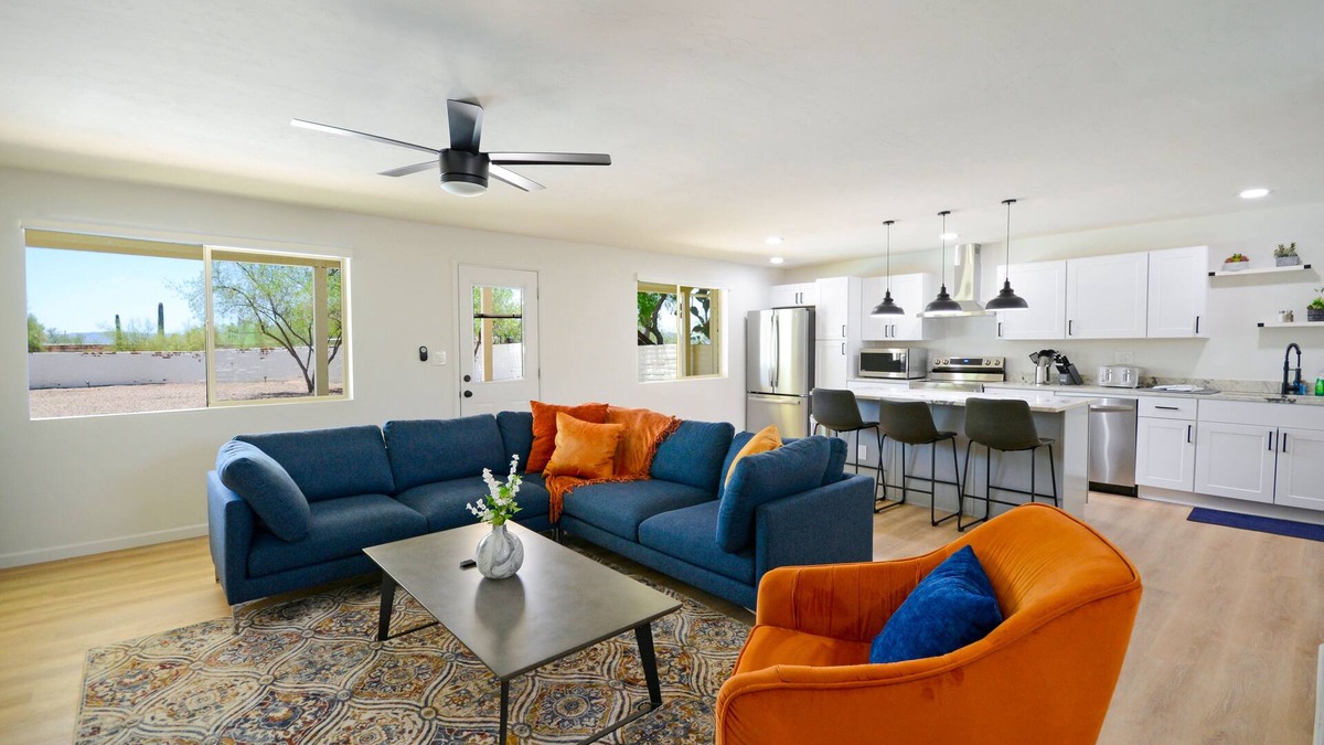 Casas Adobes House | 3BR, 2BR, Sleeps 10, Pet Friendly