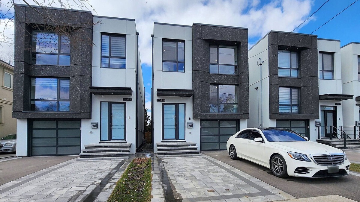 Alderwood House | 3BR 4Bths luxury home 15 min to city center &airport | FREE PARKING & LAUNDRY
