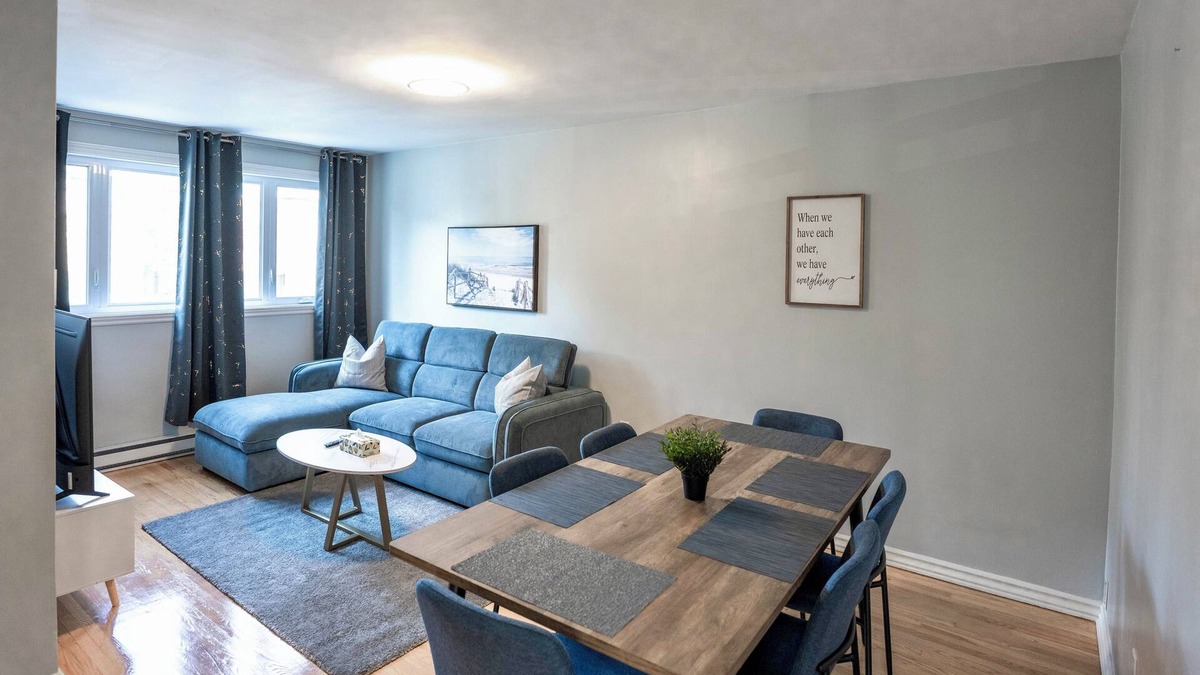 Laval-des-Rapides Apartment | 3BR 6Beds 5min Walk distance to Metro, Free Parking, next to Place Bell AC