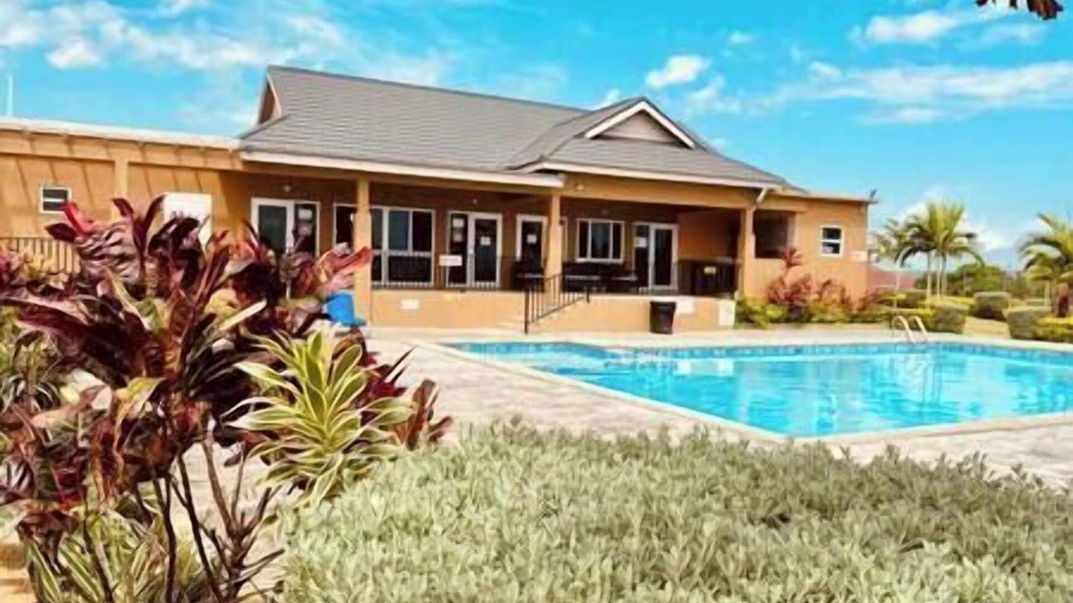 Falmouth Resort | 3BR All-Inclusive*$89PP*Beach*pool*shuttle*gated
