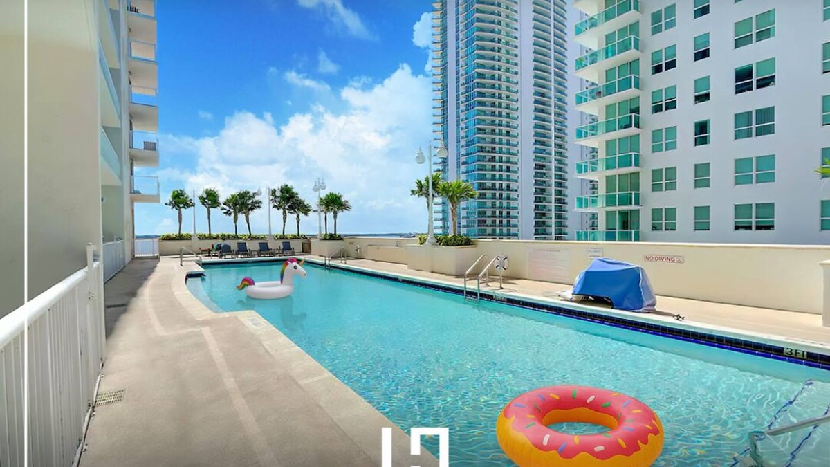 Brickell House | 3BR Brickell Stay w/Balcony & Fun Amenities