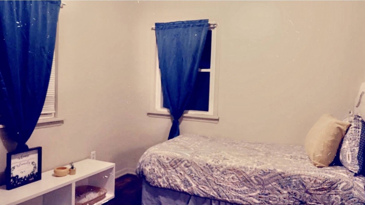 Old Brooklyn House | 3BR Cozy Central Boho Escape
