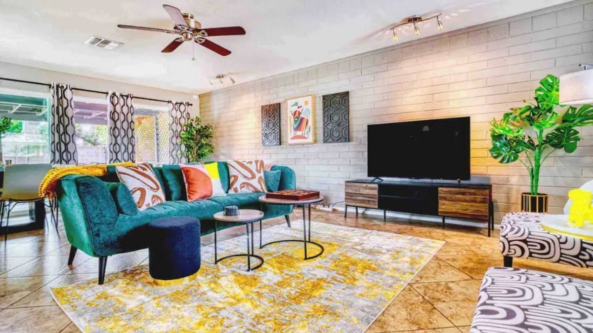 Encanto House | 3BR Family Home | Ping Pong | Arcade| Pet-Friendly