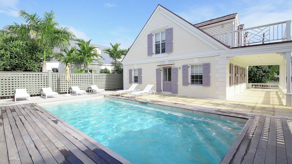 Governor's Harbour House | 3BR Historic Home w/Pool & all Mod-Cons!