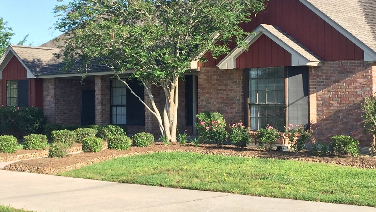 Brazoria House | 3BR house; River Ranch House part of River Rendezview, Dido's & the Yellowstone