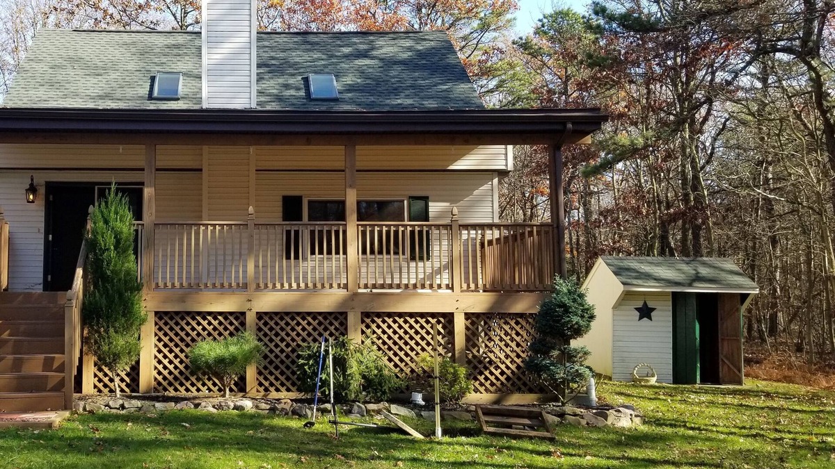 Jim Thorpe House | 3BR in Jim Thorpe w/Huge Backyard and Game Room