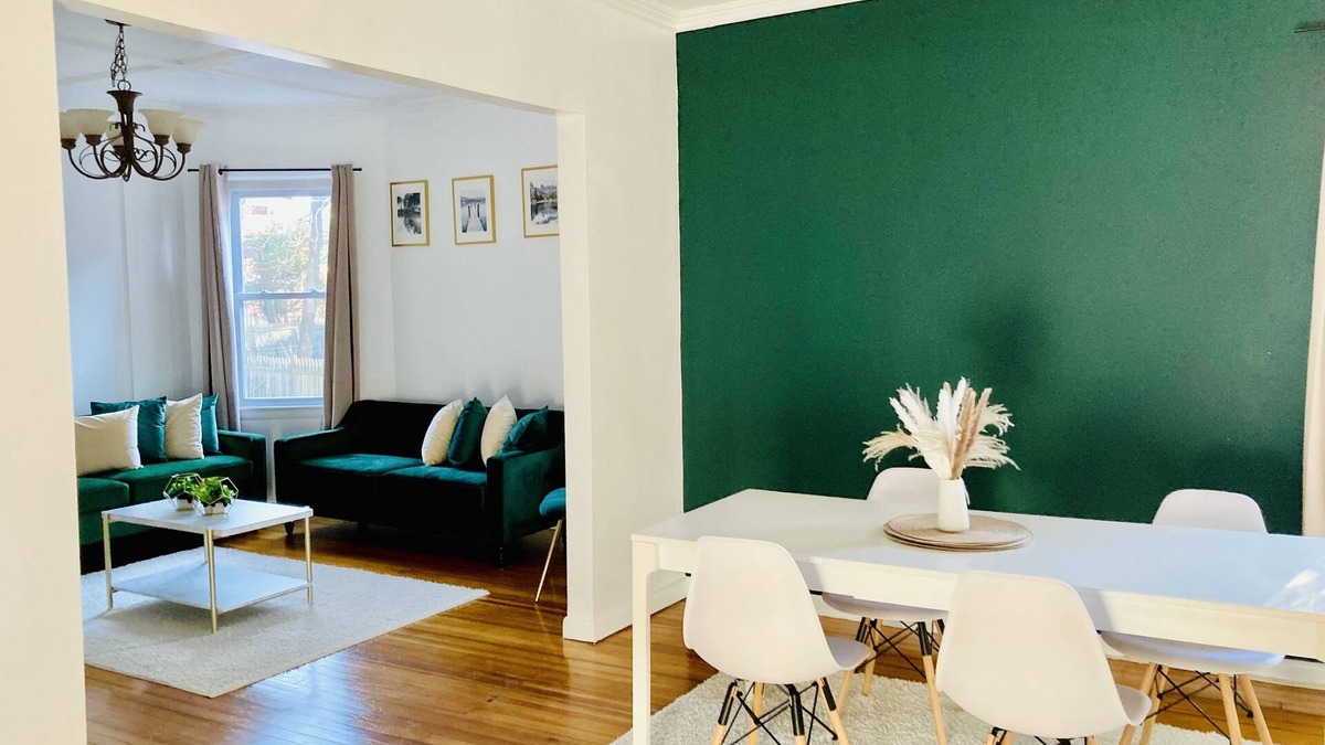 South Orange Apartment | 3BR S.Orange Apt.Walk 2 NY train.