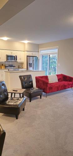Midland Apartment | 3BR Townhome Wright Dr Midland Near Little Lake
