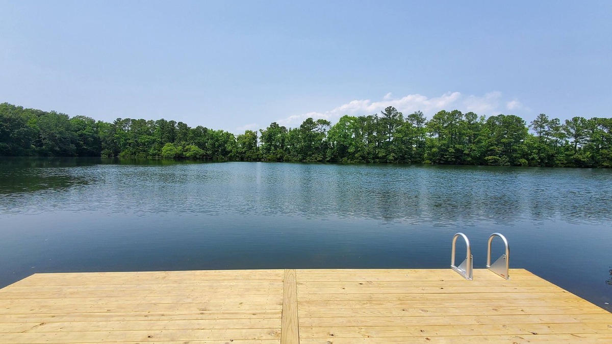 Portsmouth House | 3D Theater plus Dock on Small Lake