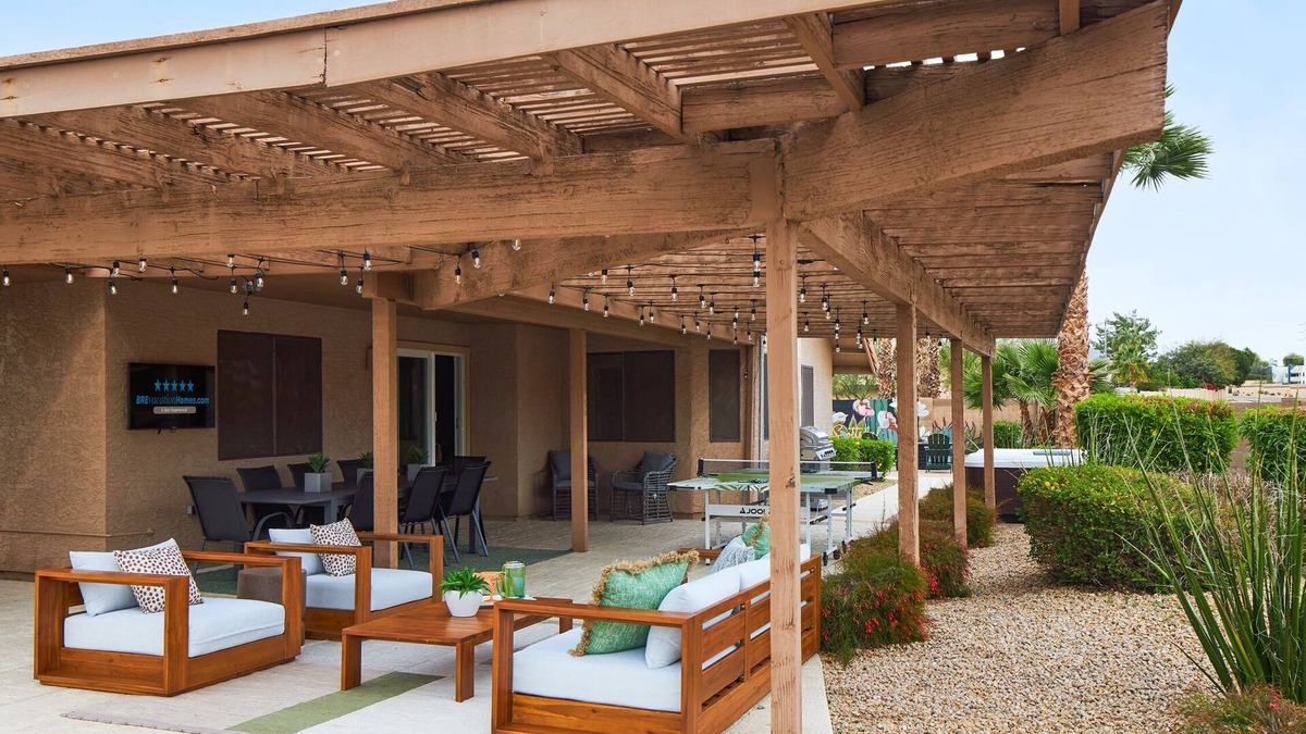 Casa Rica North House | 3Masters, NoTax! $100k+Resort Yard: Heated Pool+HotTub, BBQ, Fire Pit, Gym, SUV