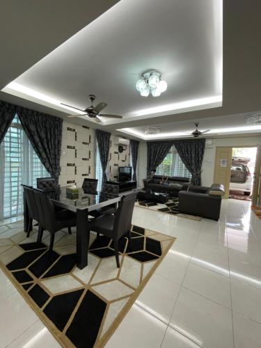 Seremban Resort | 3R D'Latania Senawang
