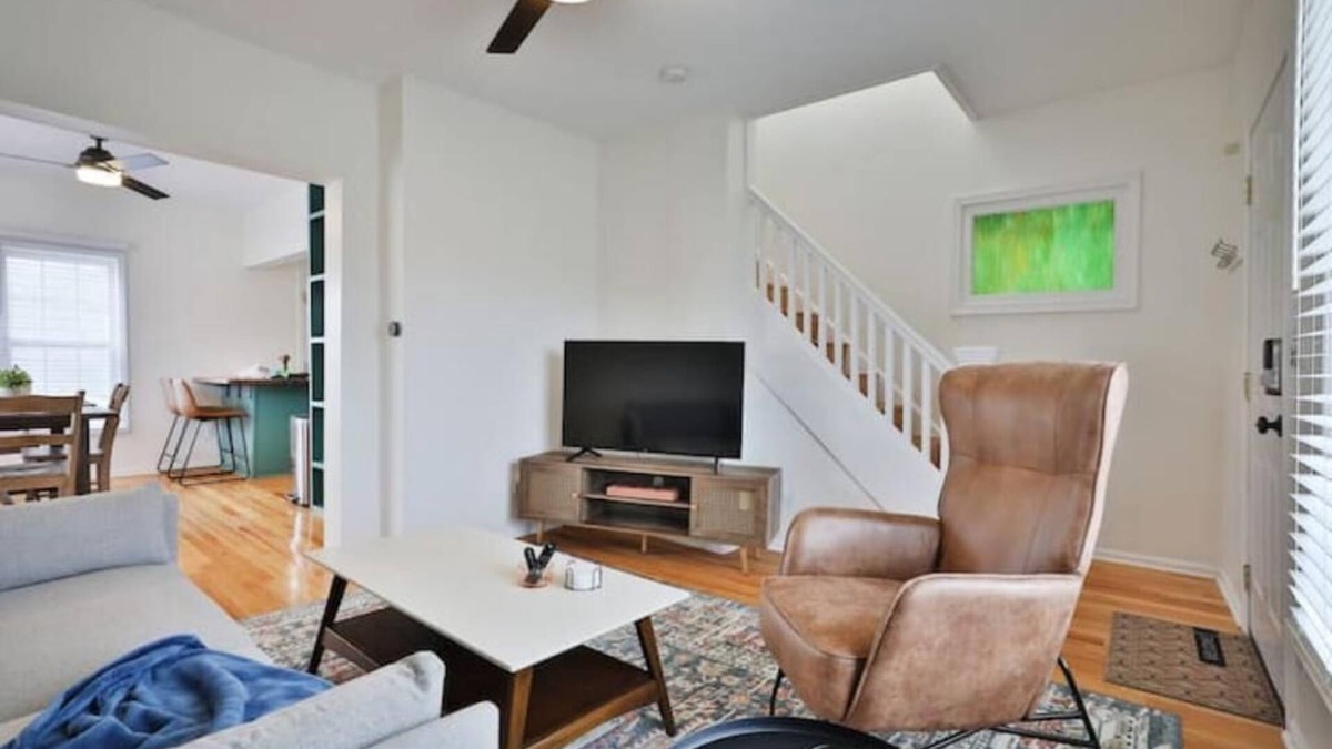 Italian Village House | 3rd Ave Cottage - Close to Short North & Downtown