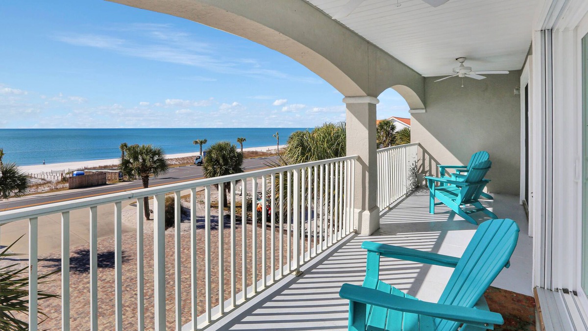 Mexico Beach Condo | 3rd Fl Condo w/Unobstructed View, Community Pool ~ Beach Destiny
