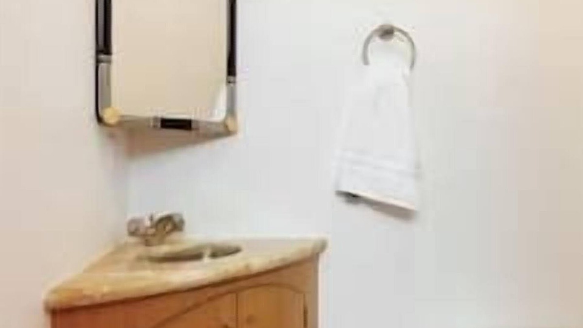 Aspen House | 4/5 Aspen Gorgeous Core Townhome, Ski, Sleeps 12!