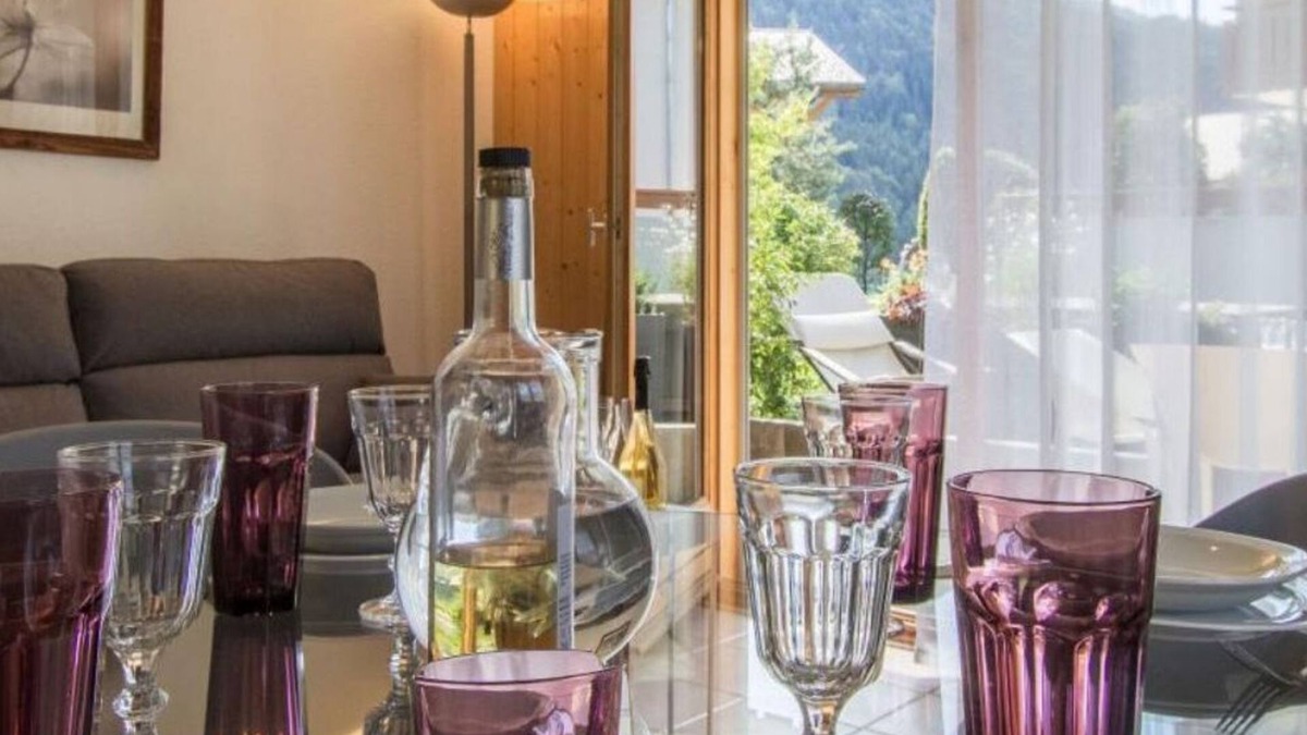 Saint-Jean-de-Sixt Apartment | 4/6p apartment with quiet terrace, close to ski resorts